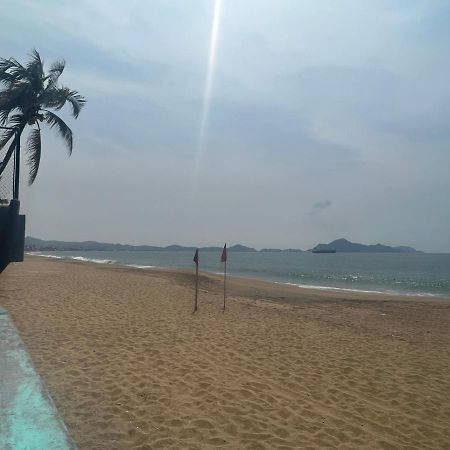 Departamento Todo Cerca Playa Azul Lejlighed Manzanillo Eksteriør billede