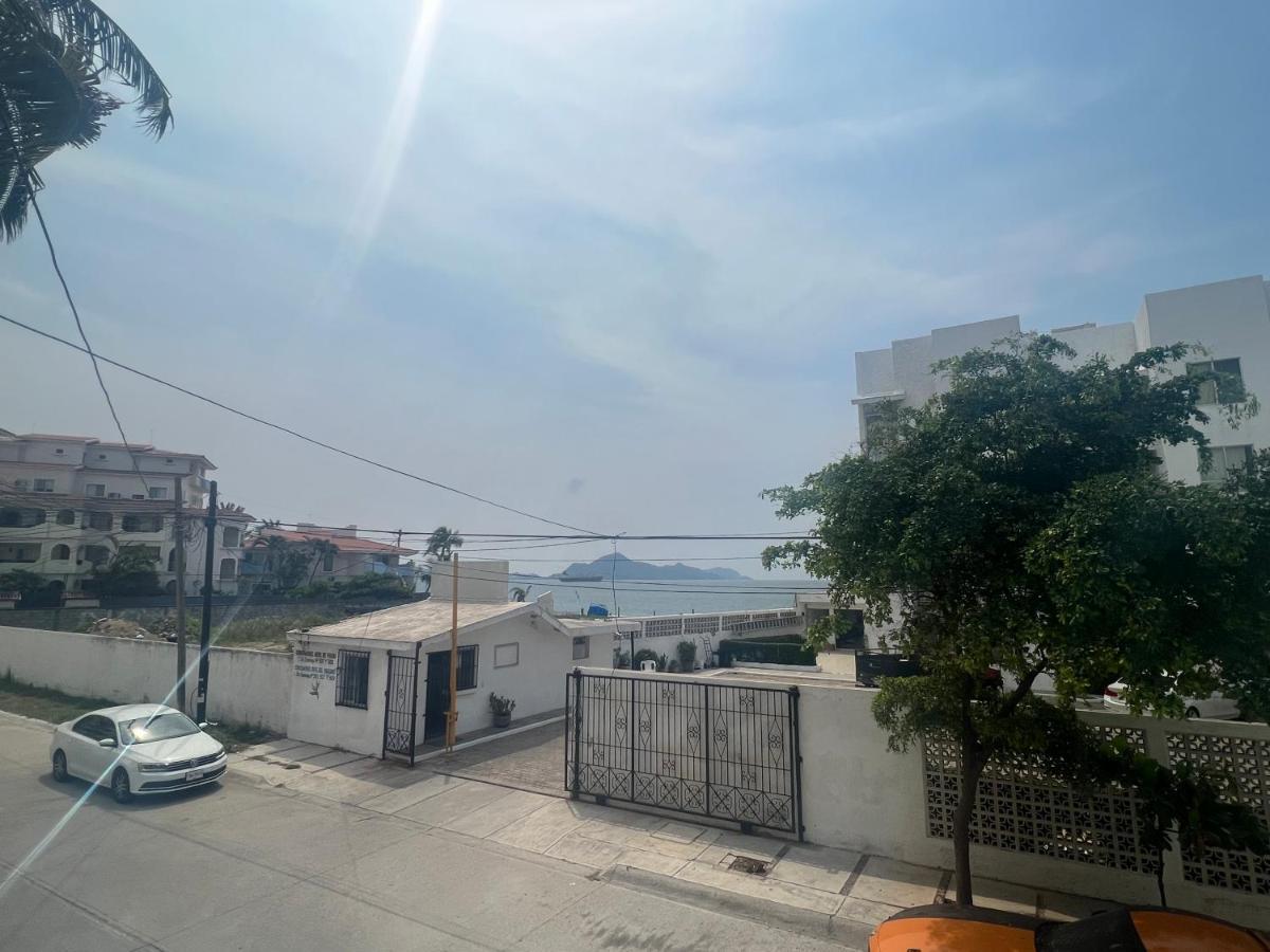 Departamento Todo Cerca Playa Azul Lejlighed Manzanillo Eksteriør billede